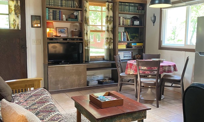 Lake Wissota Cabin | Relax in our cozy cabin/Lake Wissota! (Easy self check in).