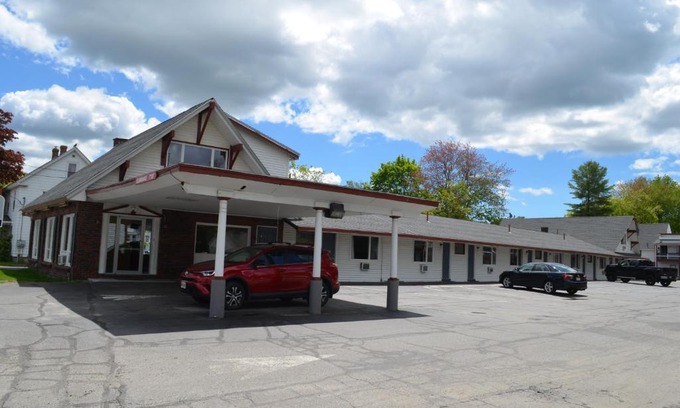 Brunswick Hotel | Relax Inn