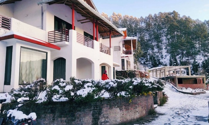 Shyamkhet Villa | Relax, rejuvenate and experience authentic Kumaoni cuisine and Ayurvedic spa.