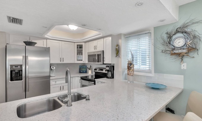 Indian Shores Condo | Relax, Swim, Sun & Fun: Repeat! nTurtle nesting season May 1 to October 31.