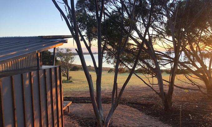 Dalrymple Cabin | Relax Unwind and Explore at The Klein Pod