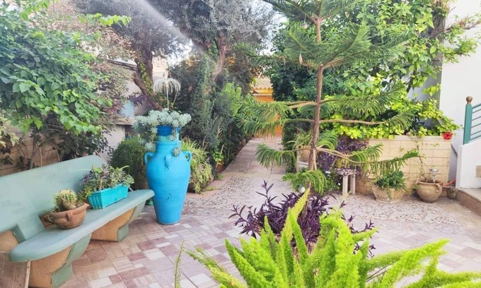 Le Kram Villa | Relaxation House in Carthage, Tunisia