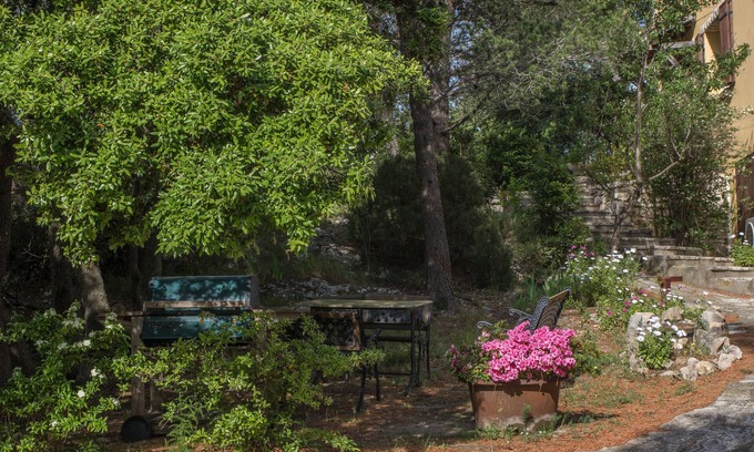 Aramon Cottage | Relaxation, leisure and well being in pine forest, swimming pool, park, panoramic view