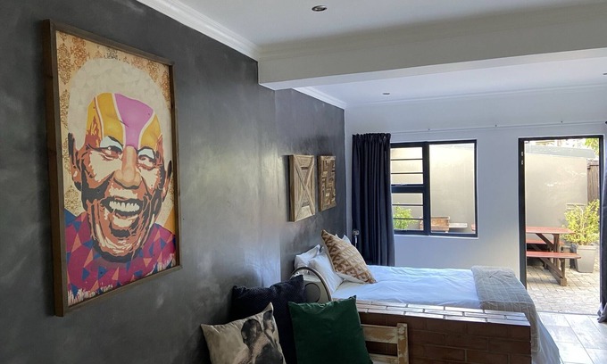 Walmer Apartment | RElaxed City Living