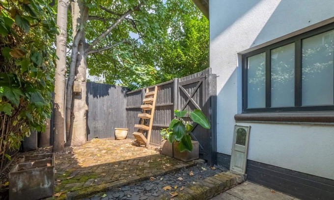 Brixton Hill House | Relaxing 1 Bedroom Wellness Retreat in Vibrant Clapham