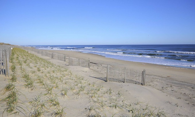 Duck Apartment | Relaxing 1BR Condo near Outer Banks