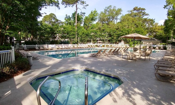 Folly Field Villa | Relaxing; 1st Floor; 6 Min. Walk to Beach; 2 Pools, Spa, Gated, P-ball, Tennis