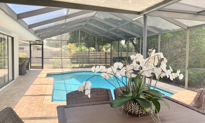 South Sarasota House | Relaxing 3BR/2Ba Oasis with Heated Pool.