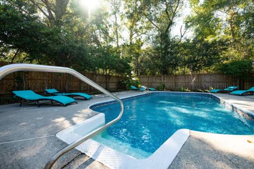 Bay St Louis Villa | Relaxing 5-Bedroom Villa with Outdoor Oasis