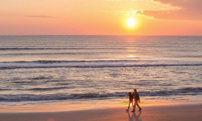 Ormond-by-the-Sea Condo | Relaxing Beach Condo with breathtaking sunrise views