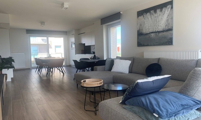 Koksijde Apartment | Relaxing Beachside Apartment