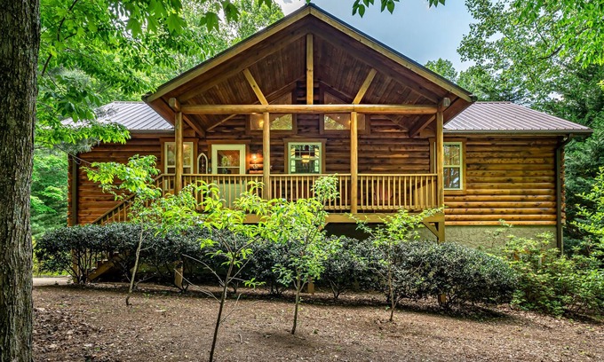 Saluda Cabin | Relaxing cabin in Lake Sheila area