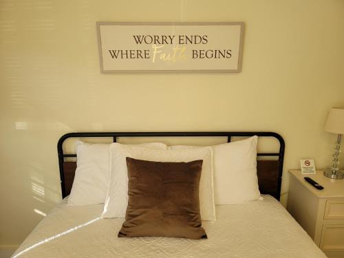 Cascade Road House | Relaxing, Comfortable, Private Bedroom