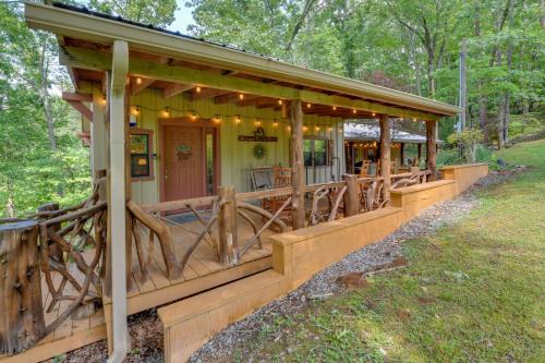 Deerfoot Park Estates House | Relaxing Cosby Cabin with Fire Pit and Covered Porch!