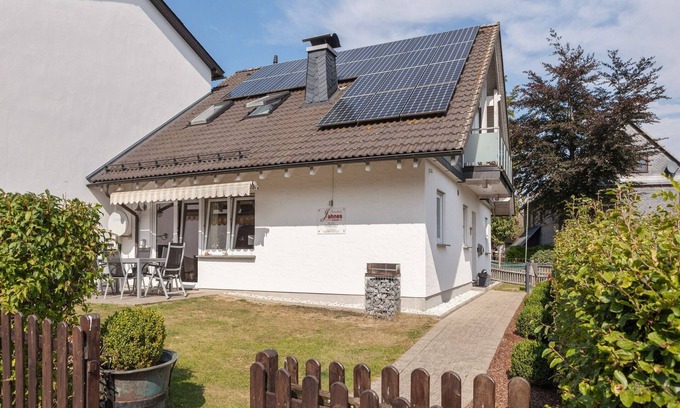 Langewiese House | Relaxing Retreat in Langewiese