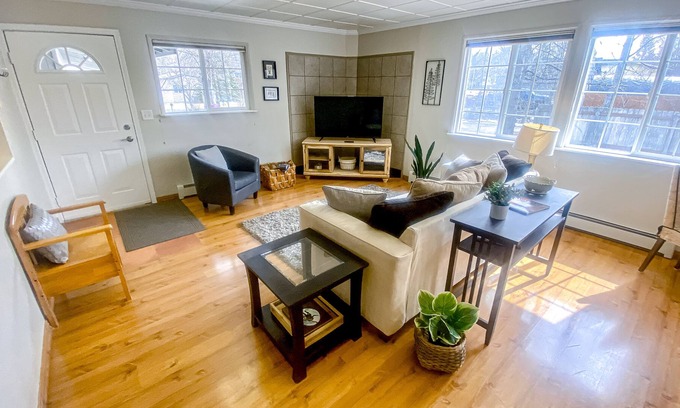 Northeast Anchorage House | Relaxing retreat with a full kitchen, washer/dryer, & furnished patio
