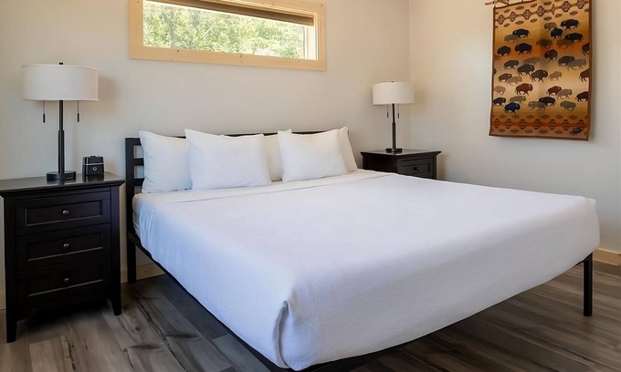 Boardman House | Relaxing Riverfront Unit with Kitchenette! FREE Parking, Outdoor Pool!