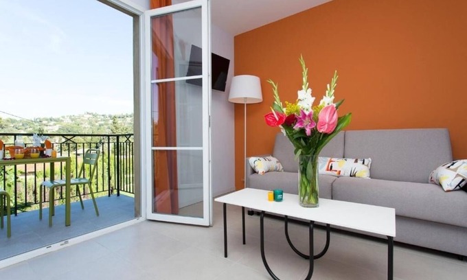 Mougins Hotel | Relaxing Space Ideal For Family Stay w/Kitchen & Living Area | Access to Pool