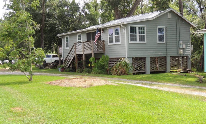 Bon Secour Cottage | Relaxing Spacious Cottage near Gulf Shores. Pet friendly! Fishing! Boating!