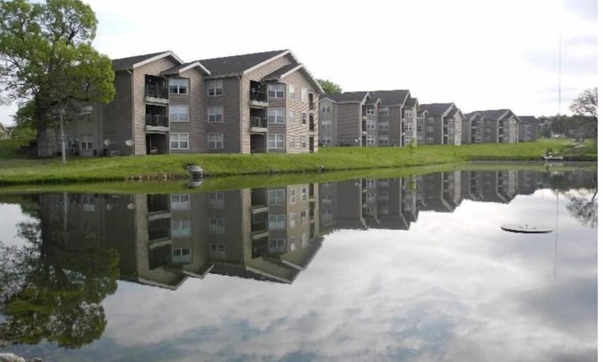 Branson House | Relaxing stay, 5 min to Landing, tons of amenities