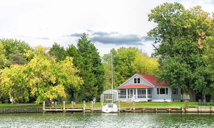 Wittman Cottage | Relaxing Waterfront Cottage Near St Michaels, Maryland