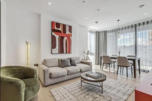 St. Pancras and Somers Town Apartment | Remarkable London Gem