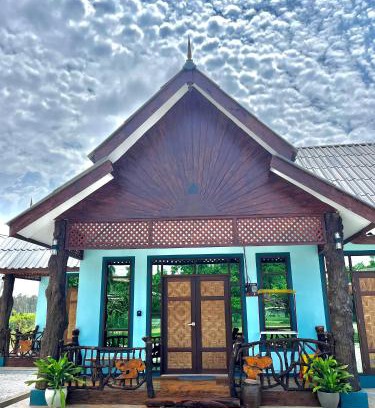Kampung Gong Bayor House | Rembun Homestay, Besut