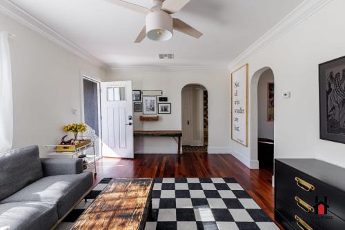 West Second Street Historic District House | Remodeled 1920s Bungalow and Retro Casita, Hammock