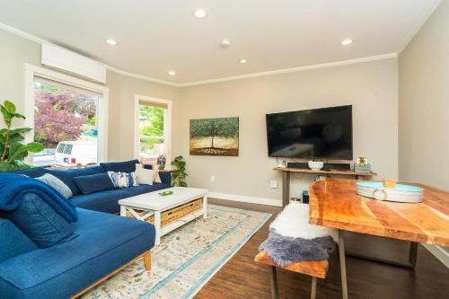 Fremont Apartment | Remodeled 2-Bedroom Unit in Fremont w/Luxe Bathrooms