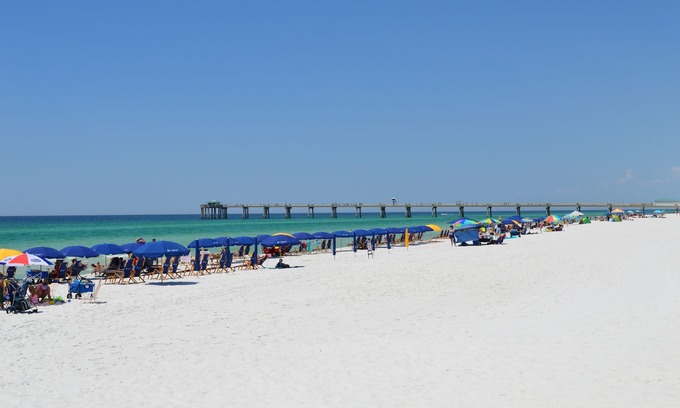 Fort Walton Beach Condo | Remodeled🌴Destin West Bayside 🌞 LAZY RIVER Side ⛵ 7 Pools ⚓ 3 Hot Tubs