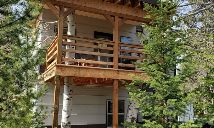 Lazy Acres Cabin | Remodeled Historic Cabin