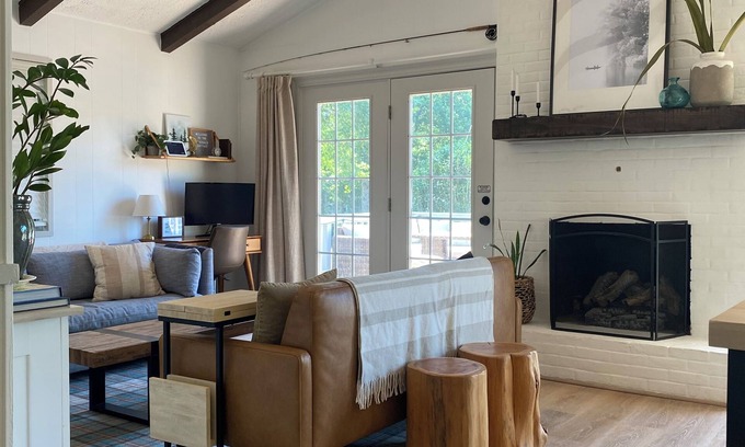Locust Grove Cottage | Remodeled lake cottage with walking distance to the beach