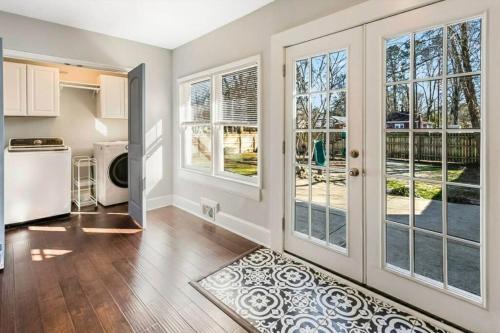 Zebulon House | Remodeled Wendell Zebulon home pool table & grill