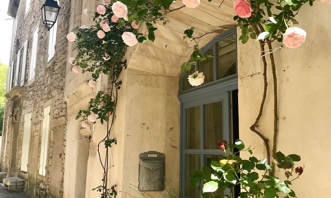 Grignan House | Renaissance house located in the center of the village and at the foot of the castle