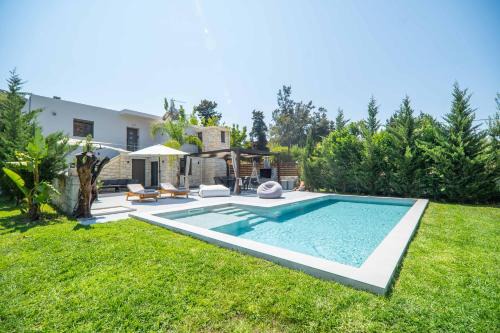 Vryses House | Renaissance Modern Stone House at Vryses - Private pool