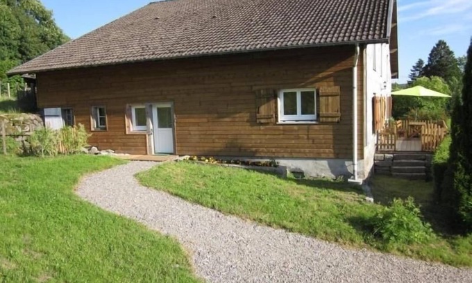 Saulxures-sur-Moselotte Cottage | Renovated mountain lodge with wood stove - Saulxures-sur-Moselotte