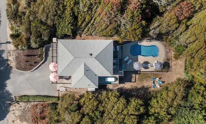 Emerald Isle House | Renovated 4BR + Bonus Room | Private Pool, Ocean Views & 2 Living Spaces