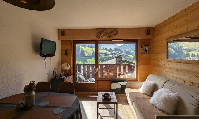 La Clusaz Apartment | Renovated Apartment in Village Center with Garage and Balcony