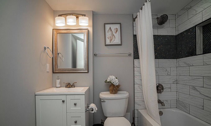 Mantua House | Renovated Basement space, Close to D.C ,with SWIMMING POOL