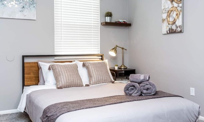 German Village Apartment | Renovated Central C❤German Village/Children's Hospital