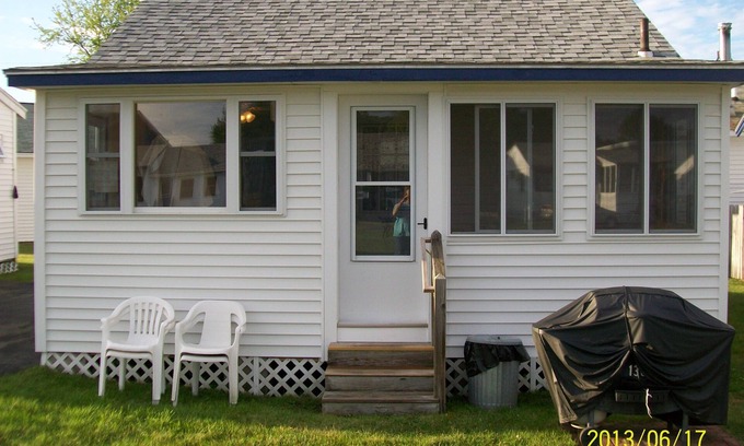 Wells Cottage | Renovated Cottage at Watercrest, Wells Maine