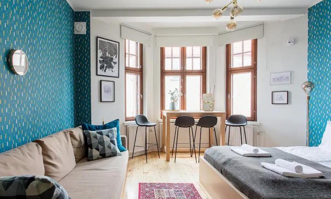 Kamppi Apartment | Renovated Design District Studio