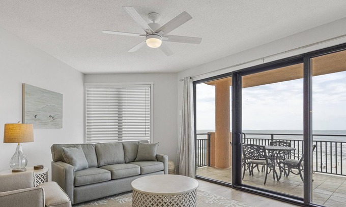 Orange Beach Condo | Renovated Gulf Front Condo | Splash Pad!