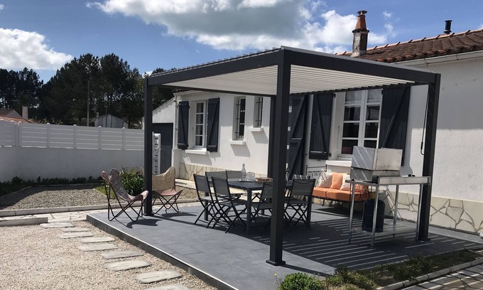 La Tranche-sur-Mer House | Renovated house of 72 m2 located in la Terrière close to the beach 5 mn by bike