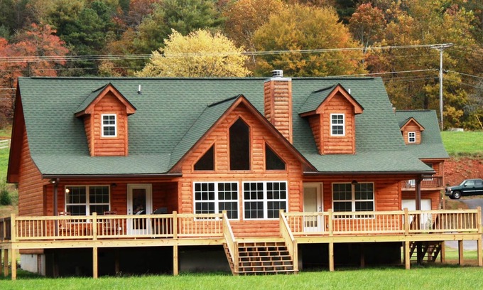 Hiawassee Cabin | Renovated Riverfront Cabin mountain views-tubing, pool, fish