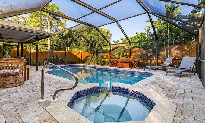 Moorings Villa | Renovated Villa less than 1 mile to beach with Pool & Spa! Dog Friendly!