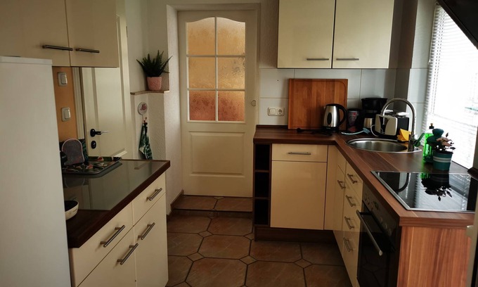 Blossin Apartment | Rent a vacation apartment in Blossin/Heidesee - Tesla fitters' room, fitters' apartment