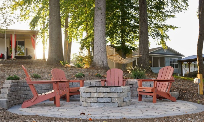 Southmont House | ☞ Rent or Bring Your Boat! Kayaks | BBQ | Fire Pit