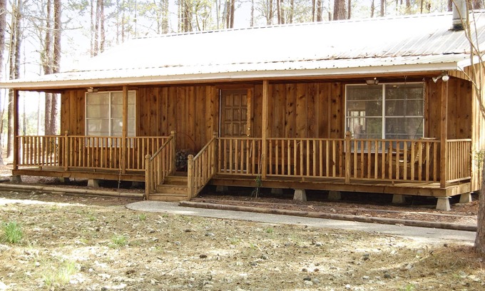 Oakdale Cabin | Rental Cabin with Fishing Privileges in Stocked Pond