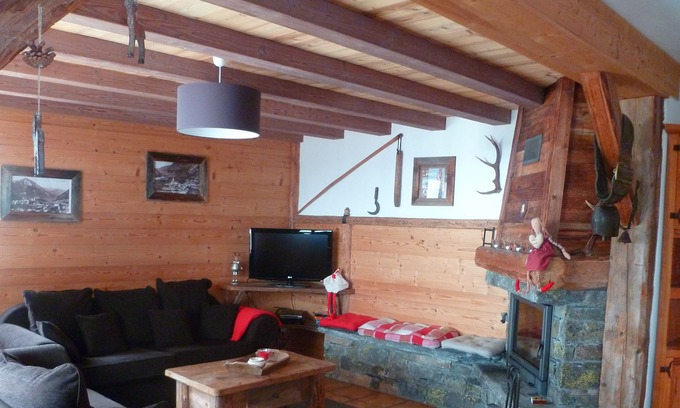 Champagny-en-Vanoise House | Rental chalet le Boue champagny in vanoise savoie 6 people -----------------